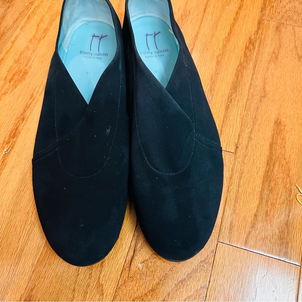 Thierry Rabotin Elegant Black Flats Size 41 (US 10)